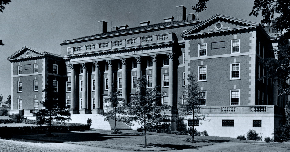 Exterior of Maxwell in black and white when there was no Eggers building
