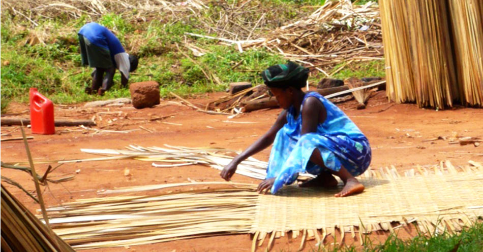 Midday weaving Kampala Uganda