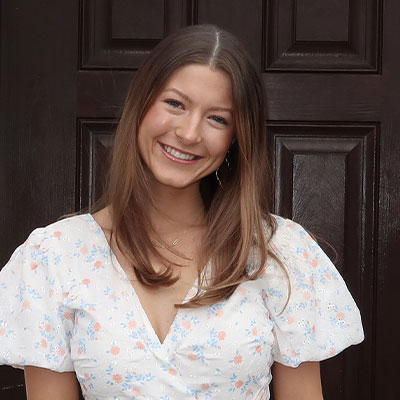 Creagan Mee portrait