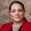 Elizabeth Cardona headshot