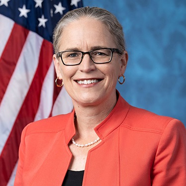 Carolyn Bourdeaux Portrait 374px