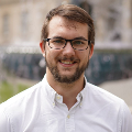 Georg Thunecke Headshot