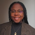 Olivia Henderson headshot