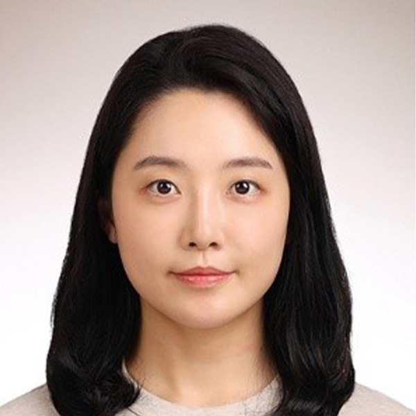 Hyeryung Jo Headshot