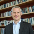 Matthew Kraft Headshot