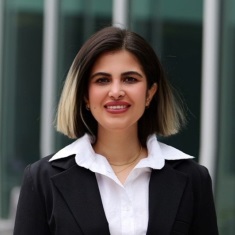 Maryam Mazrooie Headshot