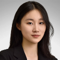 Freya Wang Headshot